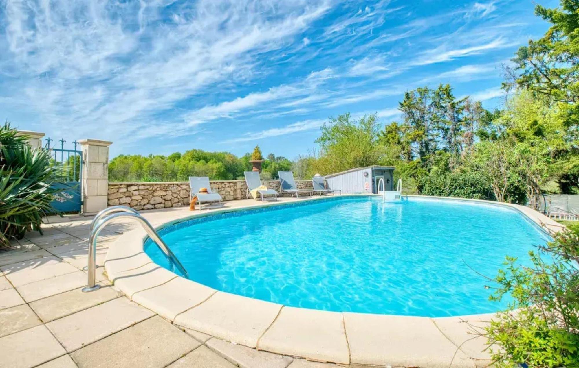 Villa Charmante A Bosset Avec Piscine Partagee Dış mekan fotoğraf